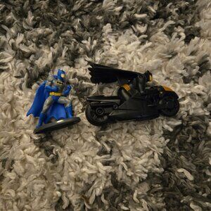 Batman Action Figure & Batcycle Motorcycle Set